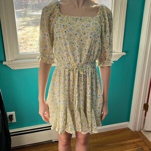 Mi Ami Floral Dress Size XS